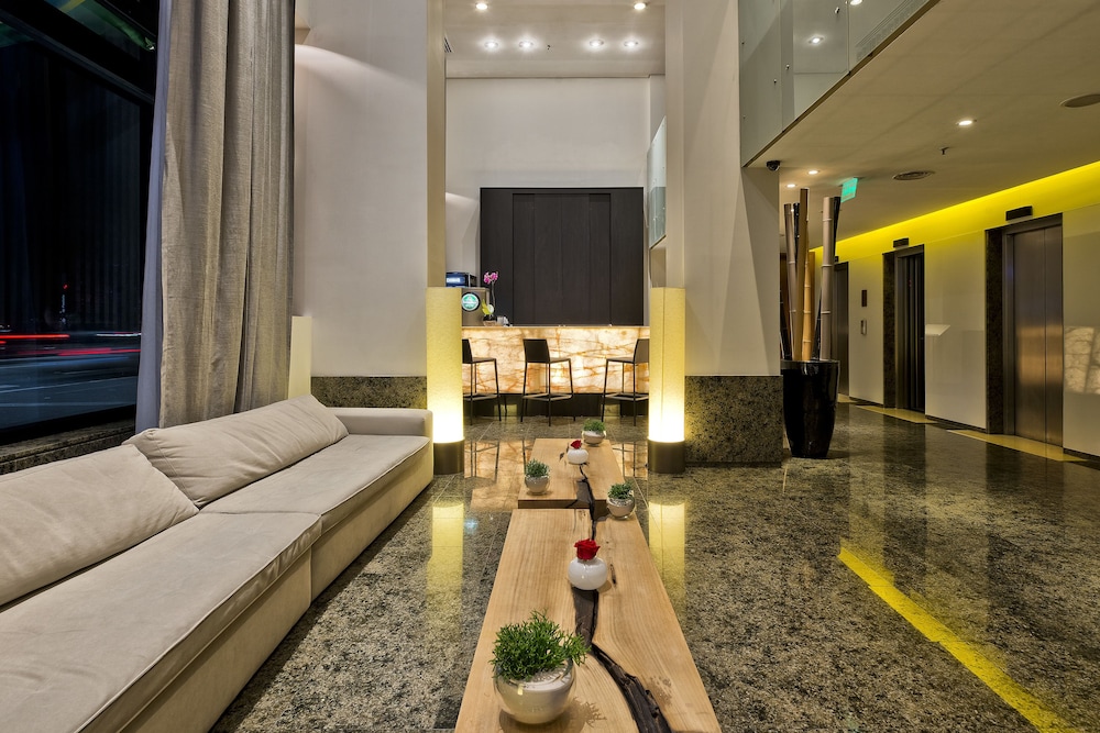 Melia Paulista 50/71