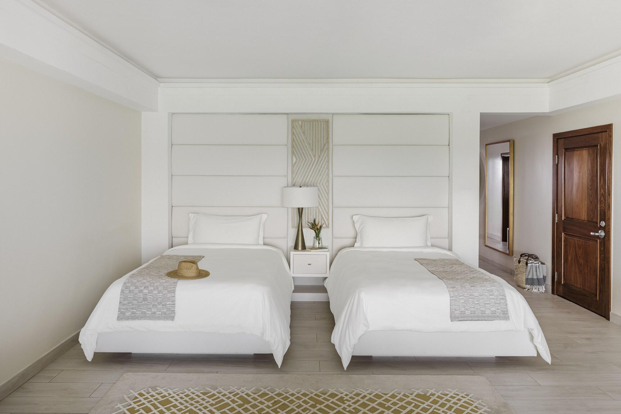 Connecting, Beach, Junior Suite, Double Bed, Beach Front