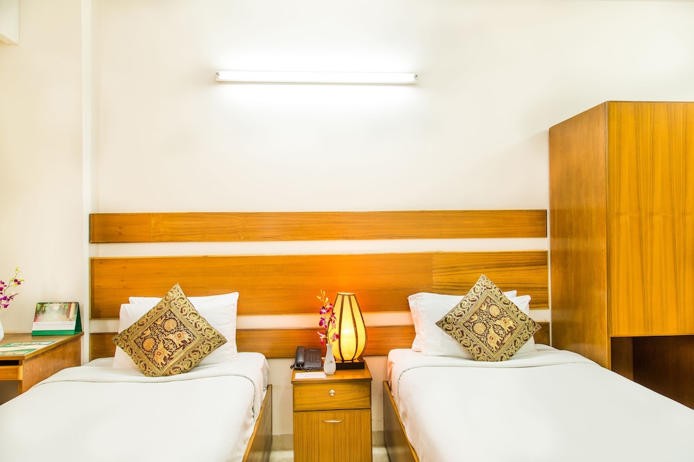Dhaka Golden Inn 22/48