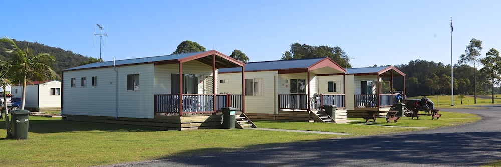Stoney Park Holiday Park 1/34