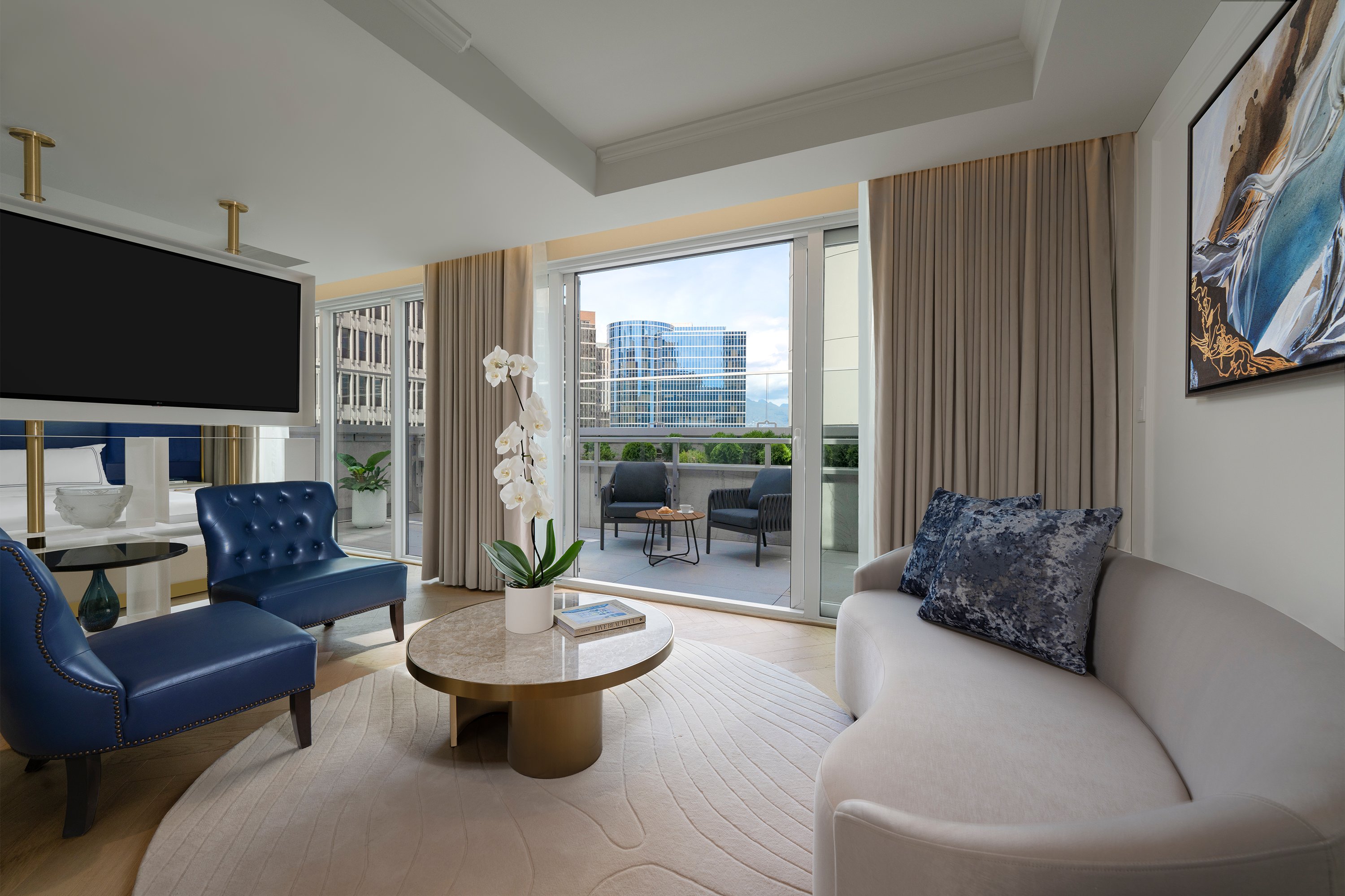 AZUR Legacy Collection Hotel 36/50