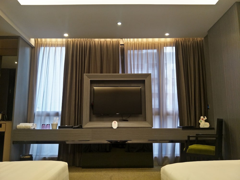Puli Ease Hotel 3/60