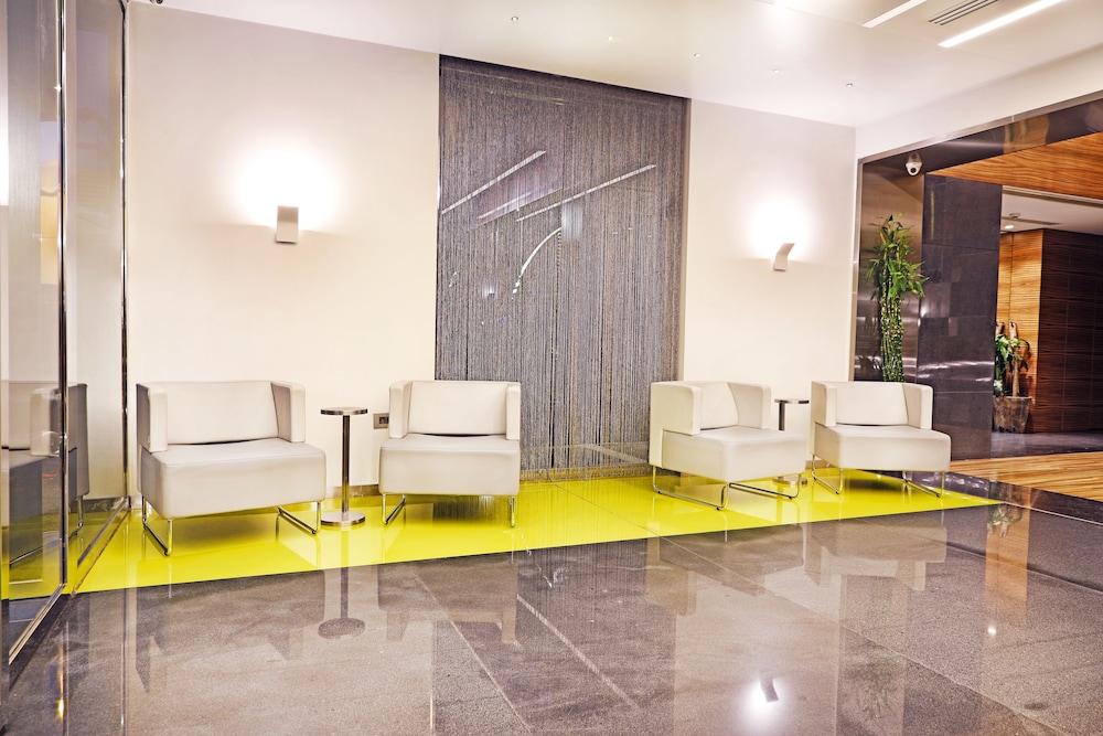 Warwick Stone 55 Hotel Beirut 11/41