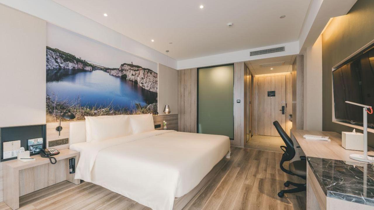 Atour Hotel (Kunshan Yongda Plaza) 7/23