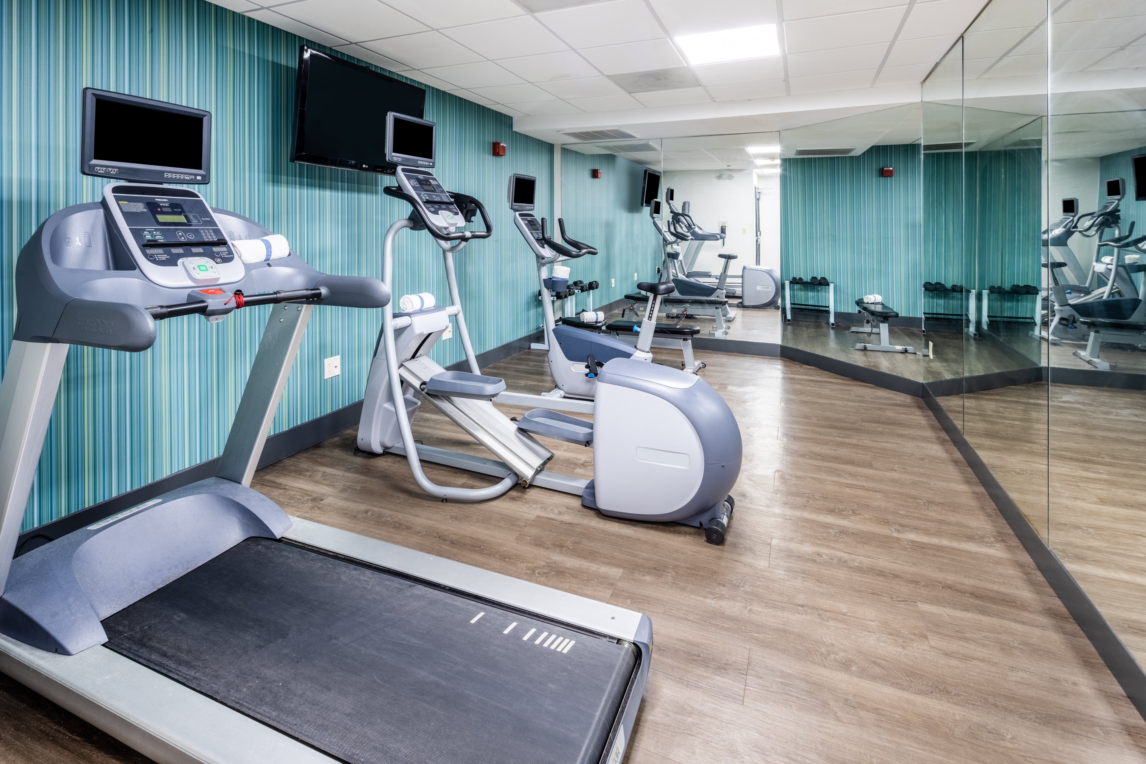 Holiday Inn Express Coventry S West Warwick Area 11/18