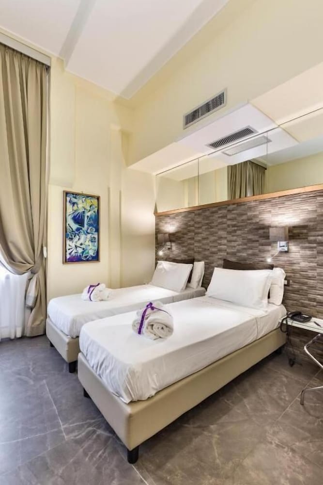Boutique Hotel Piazza Carita 22/60