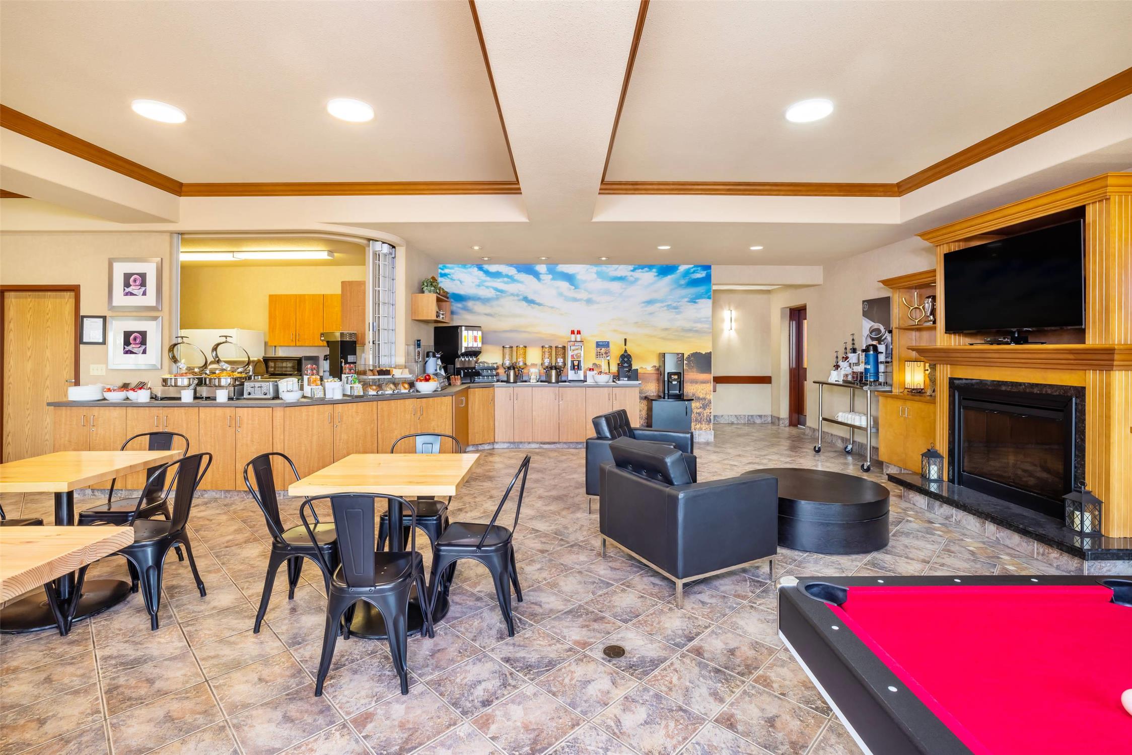 Clarion Pointe Rimbey 24/31