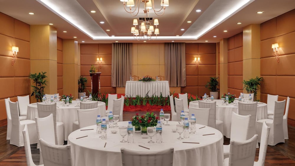 Sokha Phnom Penh Hotel 73/85
