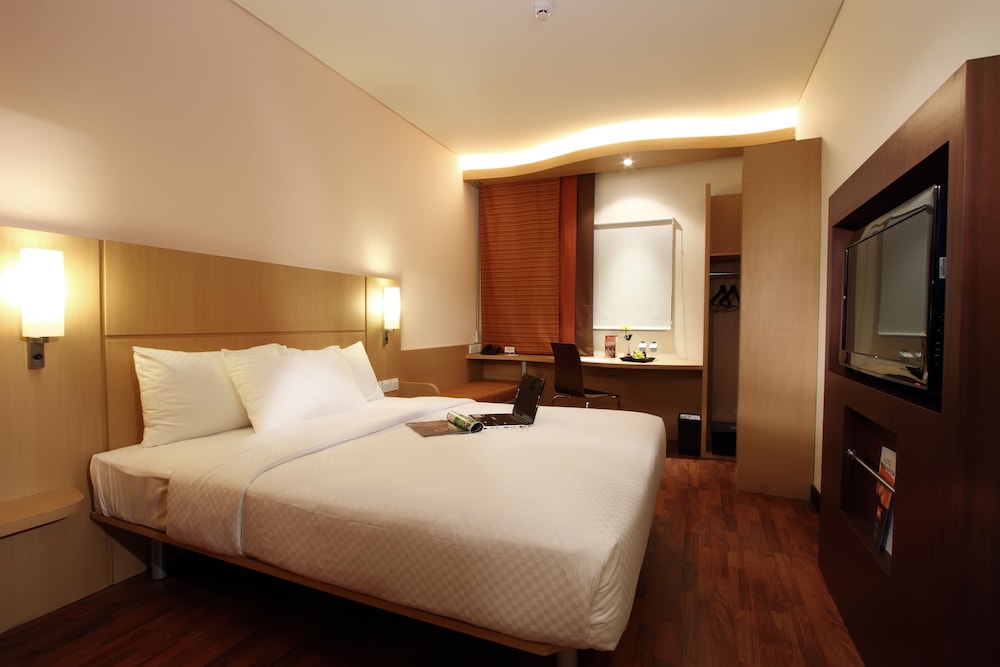 IBIS BALIKPAPAN 19/66