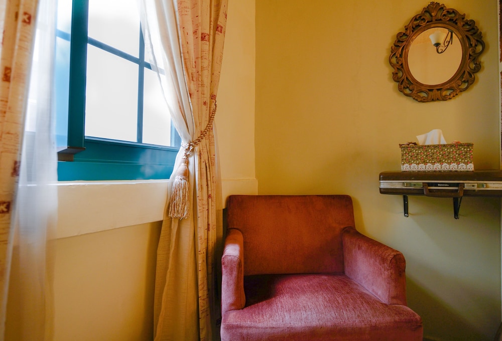 Rabbit house hotel 35/50