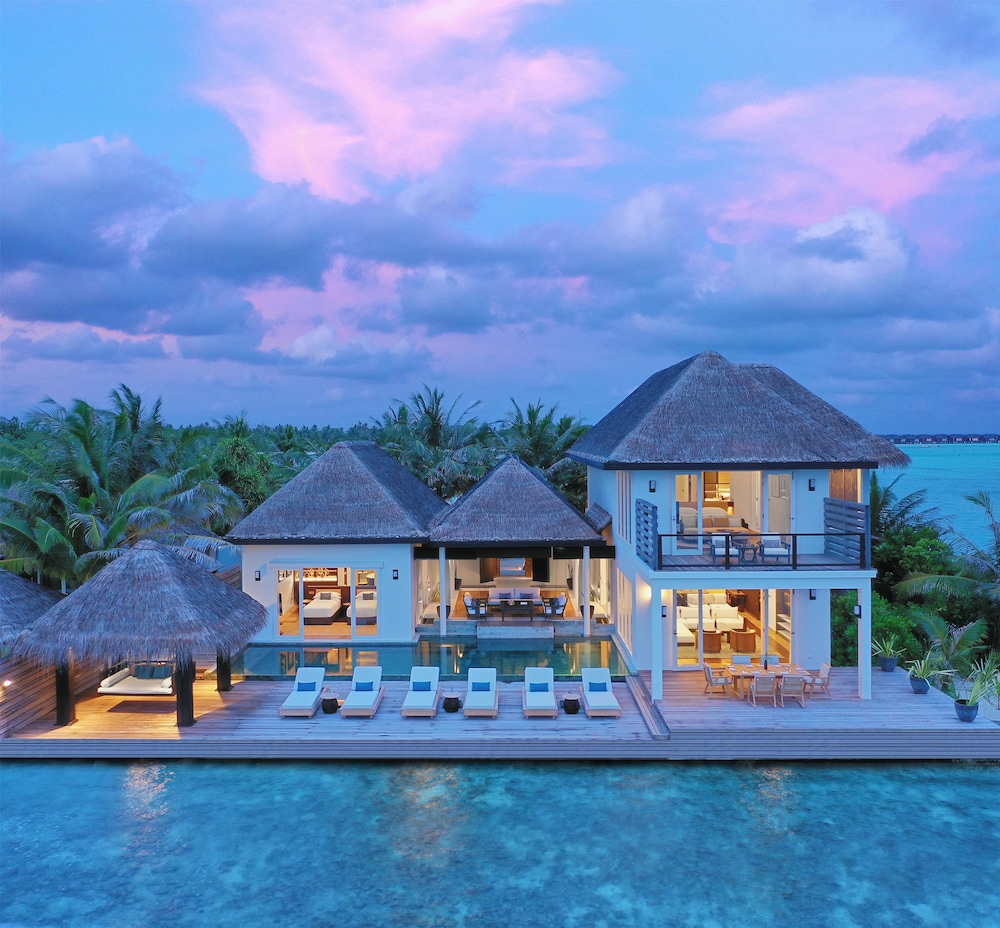 Naladhu Private Island Maldives 7/65