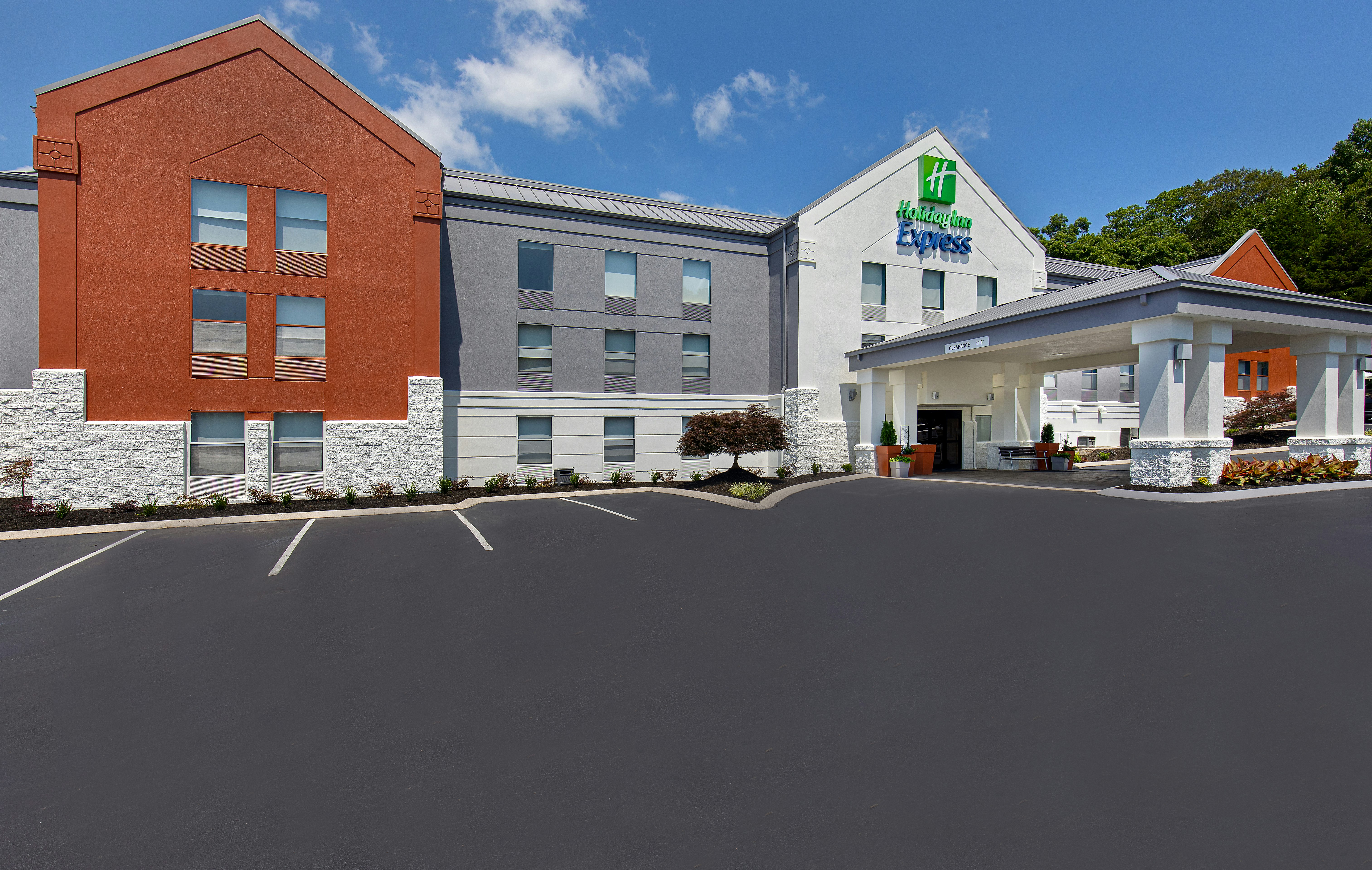 Holiday Inn Express And Suites Kimball 8/50