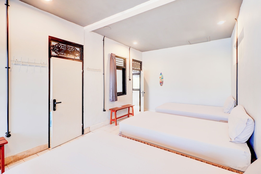 Collection O at Jalan Padma near Legian Beach 47/60