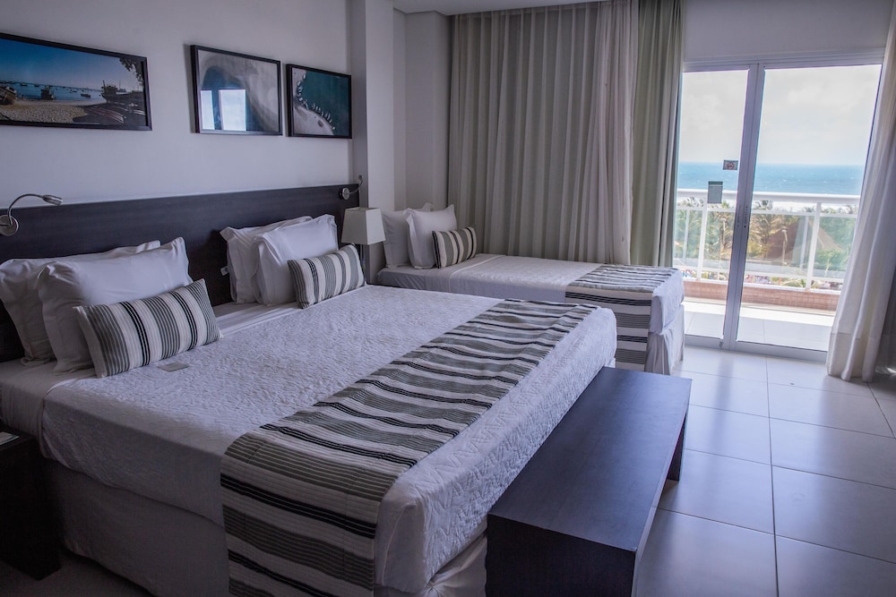 Crocobeach Hotel 35/69