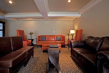 Mammoth Creek Inn 45/59