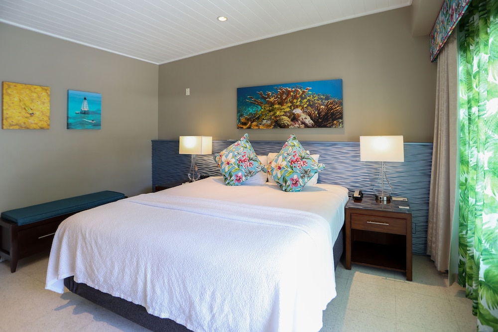 Duval, Deluxe, King Bed