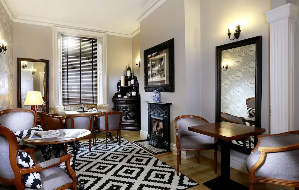 Tufton Arms Hotel 42/55
