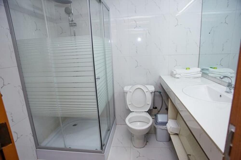 Paintsiwa Wangara Apartments 20/21