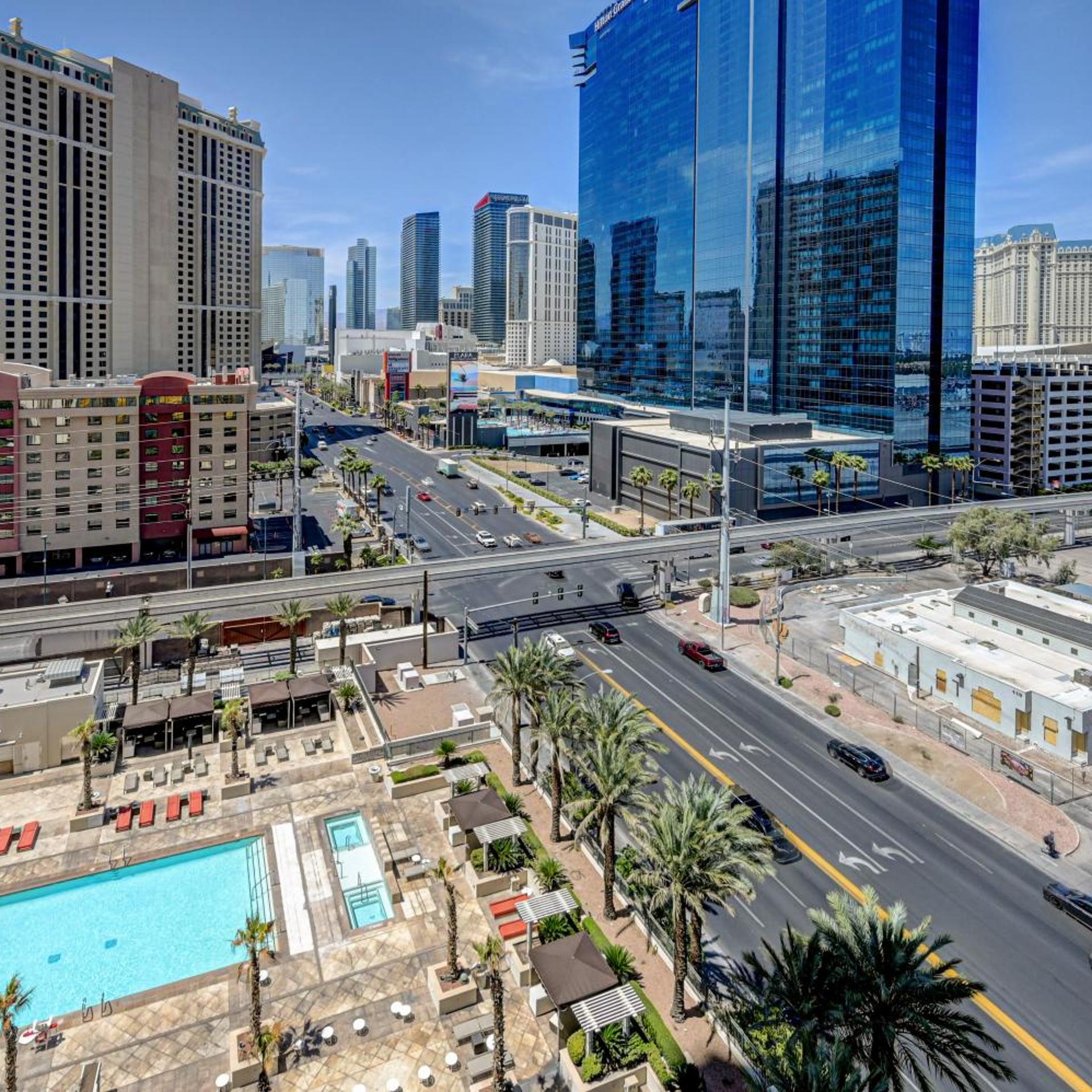 SPHERE VIEW - Signature MGM Resort Lucky Gem Penthouse & Luxury Suites 10817 37/49