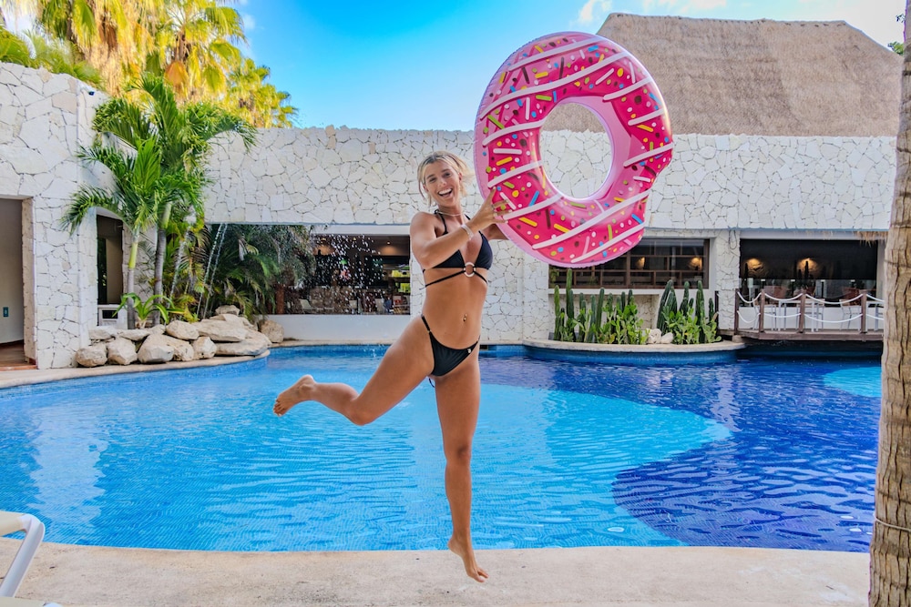 Grand Oasis Tulum Riviera 40/50