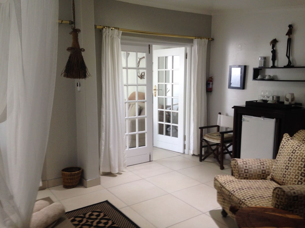 St. Lucia Kingfisher Lodge 20/32