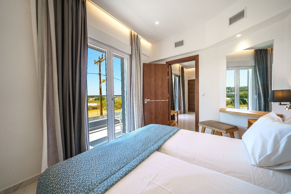 Elysian Suites 11/61