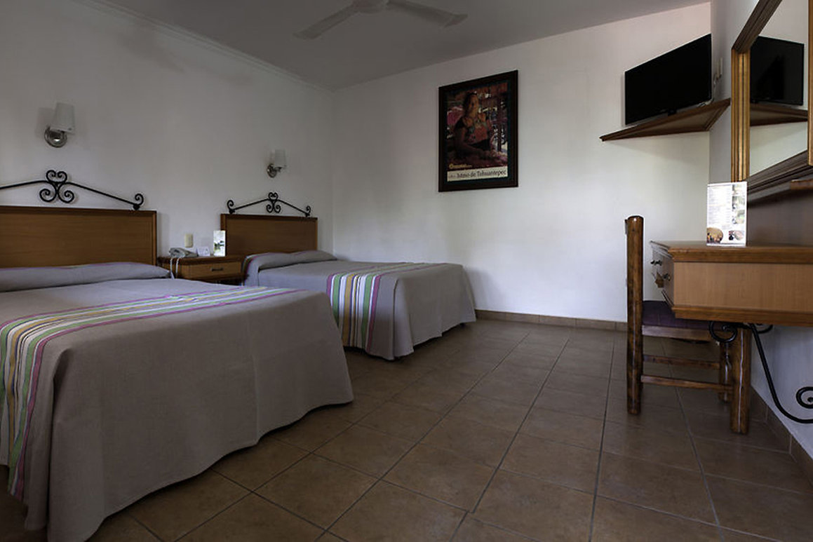 Los Olivos Spa 3/22
