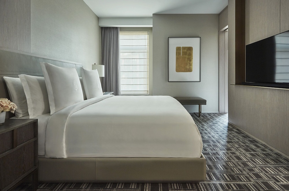 Four Seasons Hotel New York Downtown 19/80