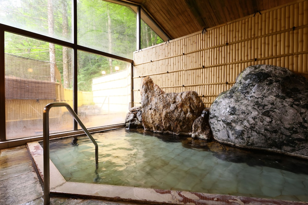 Kamikochi Hotel 30/50