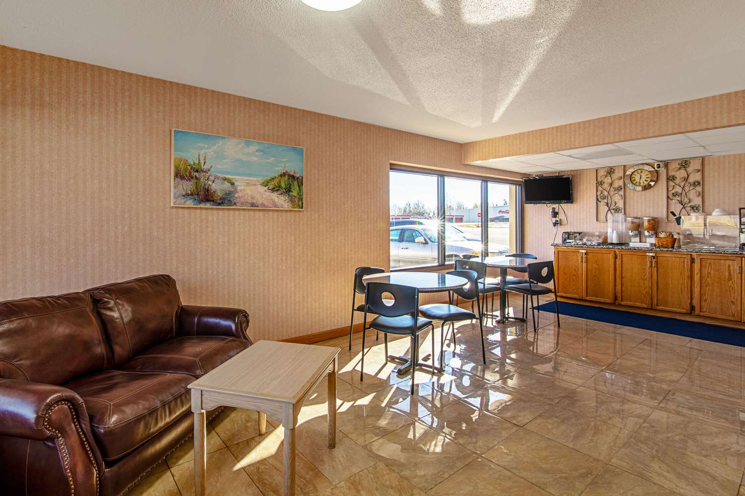 Devils Lake Inn By OYO Near Devils Lake Regional Airport 4/10