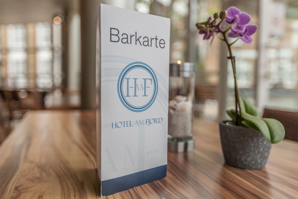 Hotel Am Fjord 16/40