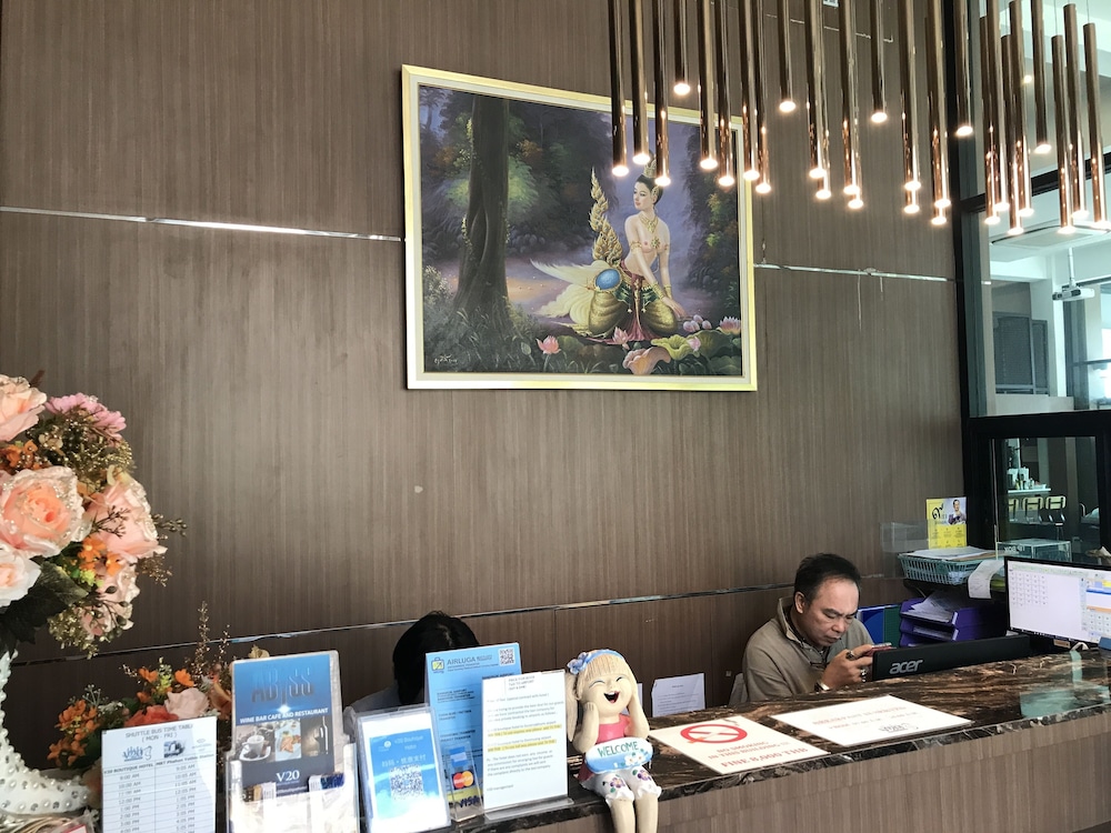 V20 Boutique Hotel 8/76