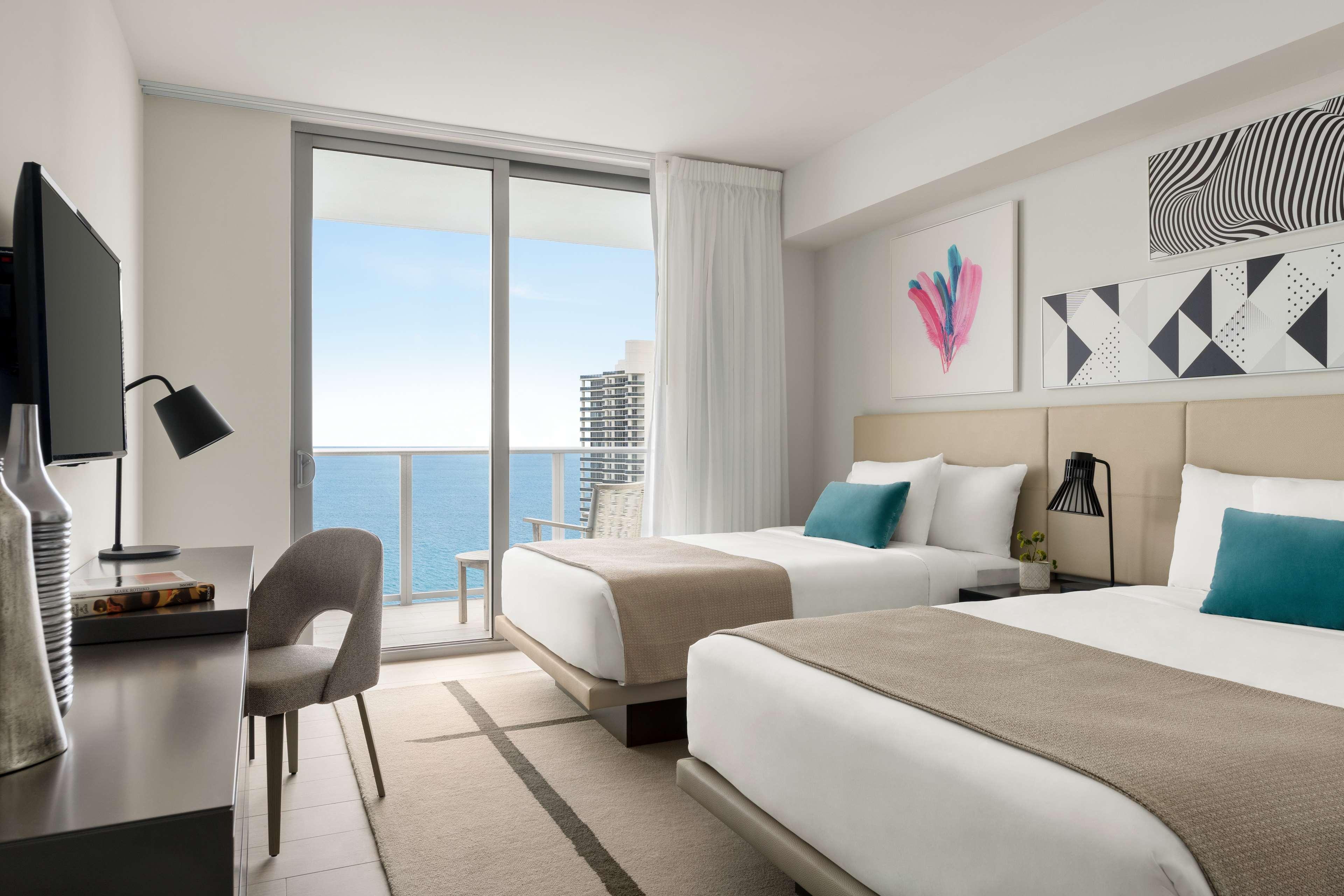 2 BEDROOMS, SUITE, POOL OR OCEAN VIEW, ACCESSIBLE