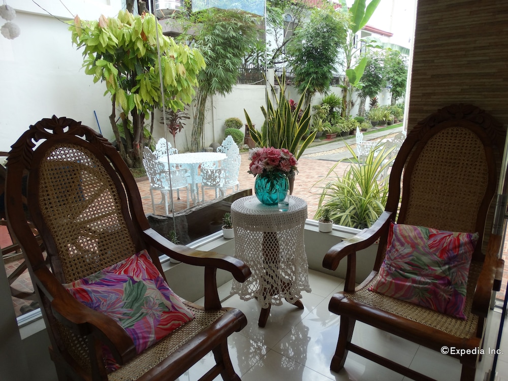 Harbour Gardens Tourist Inn 39/46