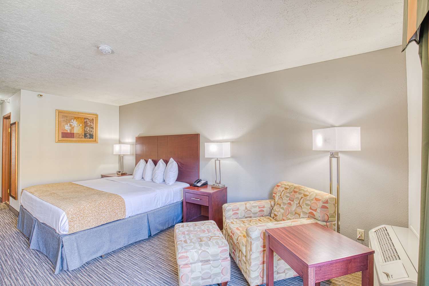 Best Western Green Valley Inn 11/40