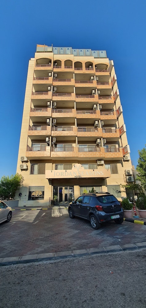 Jordan Seasons Hotel 44/50