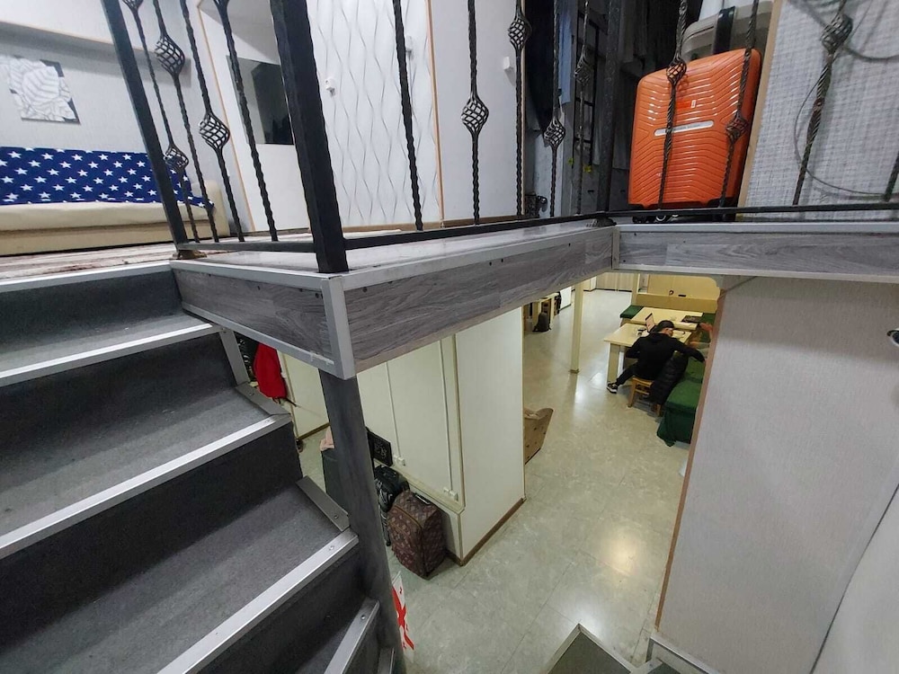 Blossom Hostel 3/42