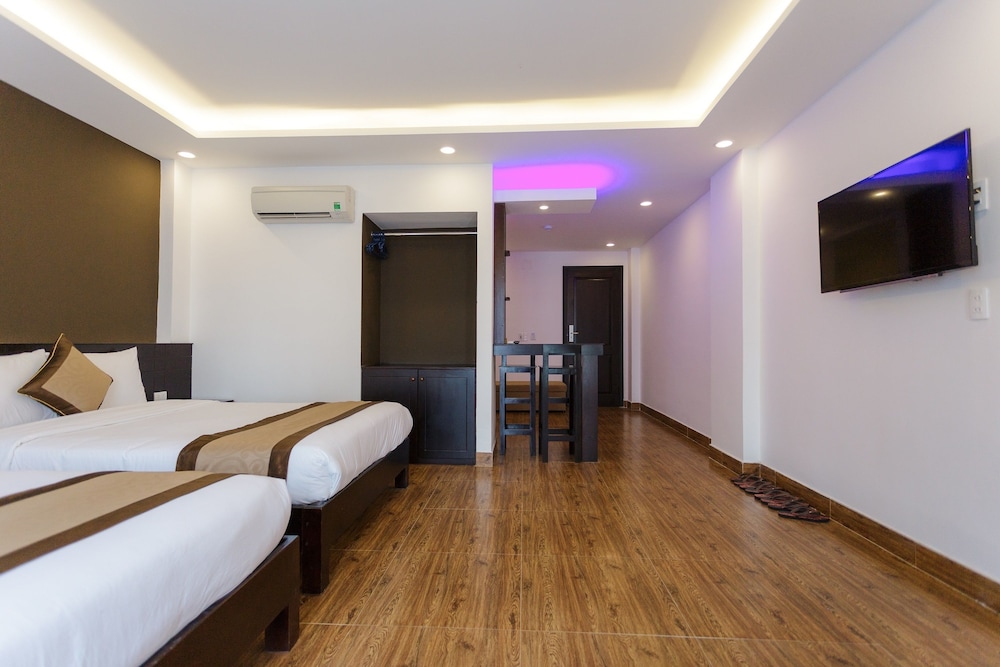 Manchester Hotel & Apartment 23/41