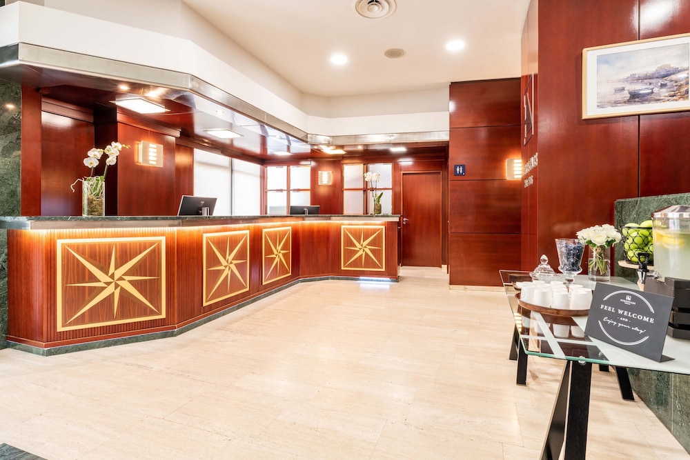 lobby