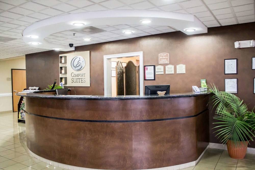 Comfort Suites Brunswick GA 8/44