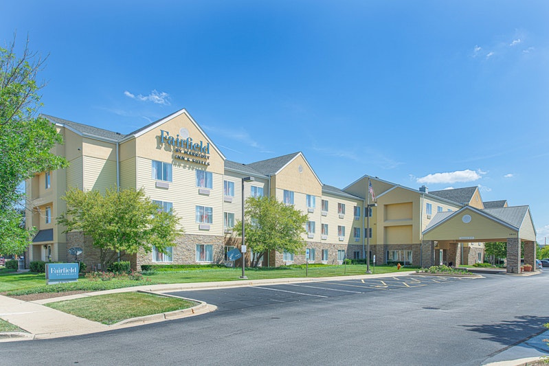 Fairfield Inn Suites Chicago Naperville 11/11
