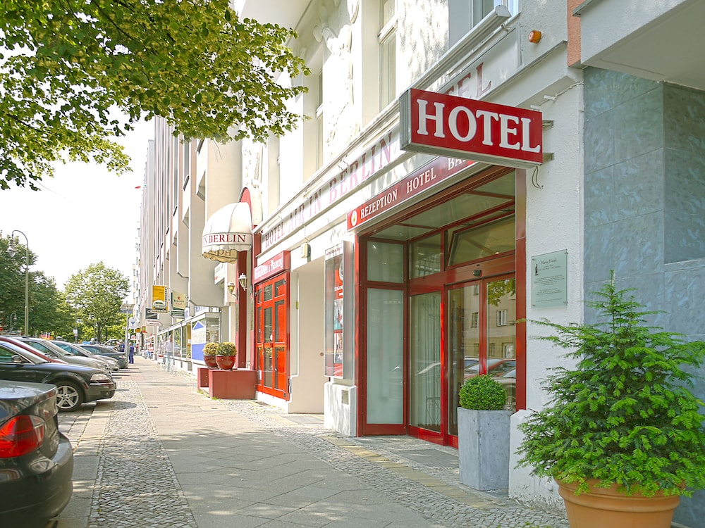 Air In Berlin Hotel 74/79