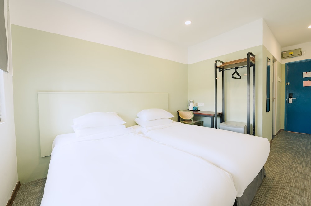 Link Boutique Hotel 6/19
