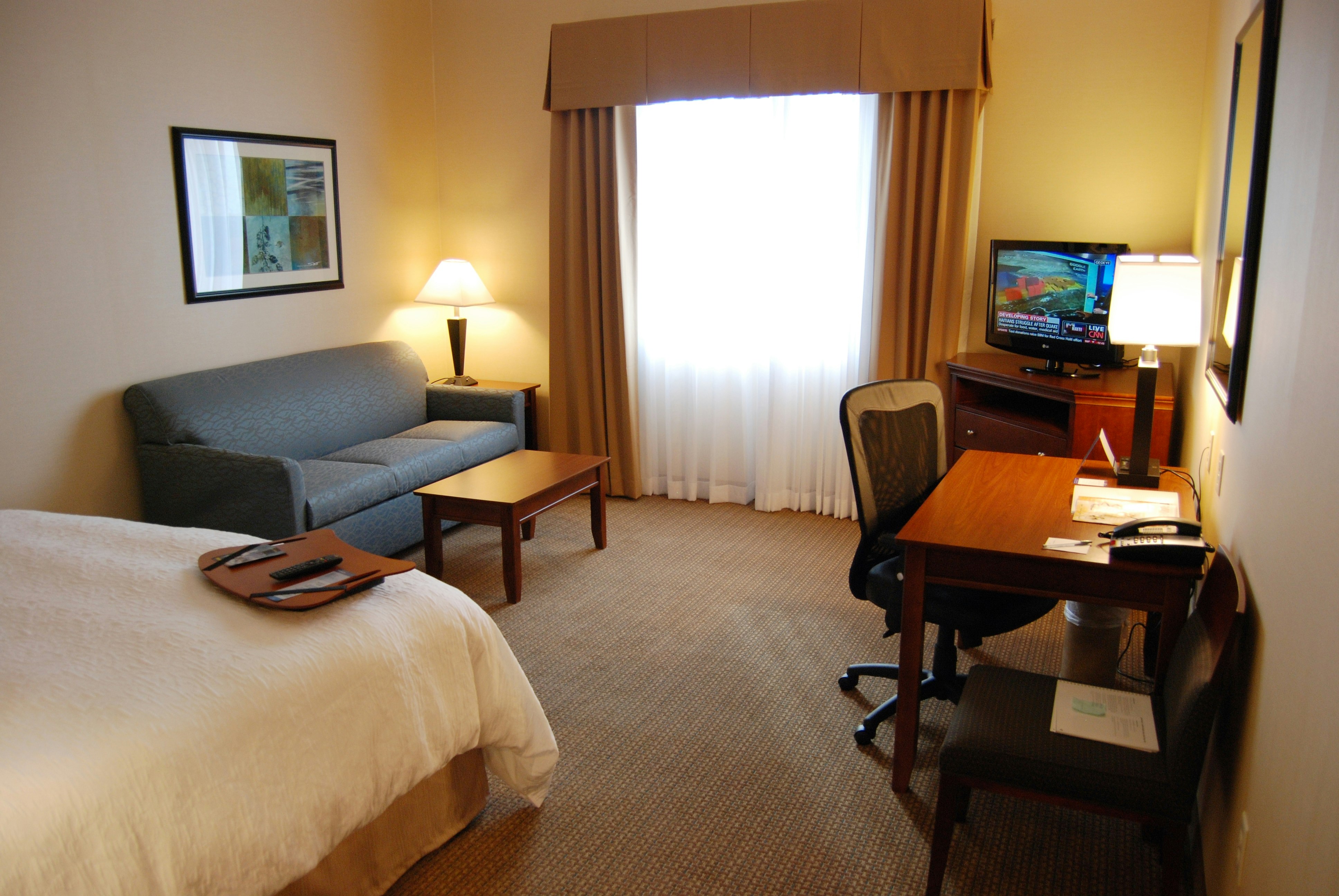 Hampton Inn And Suites Folsom 8/50