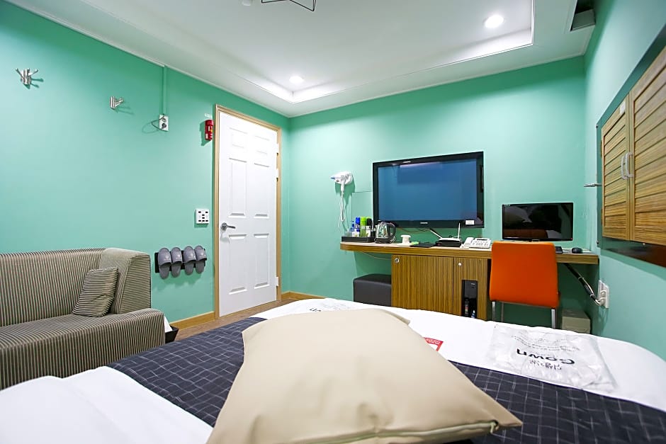 Hotel Mong Chuncheon 77/89