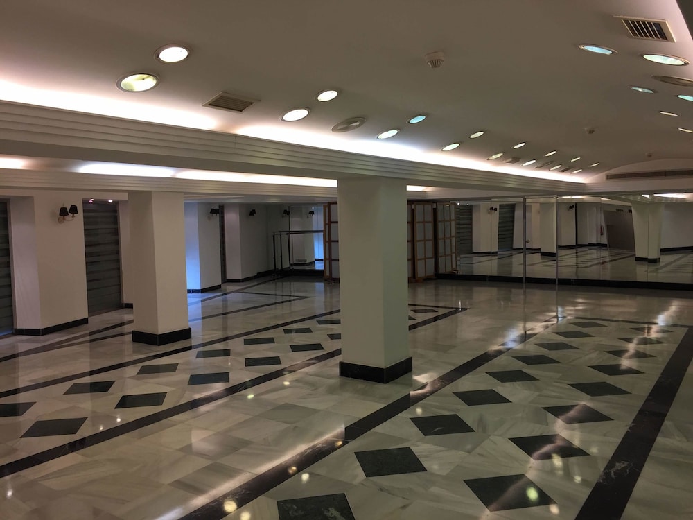 Ohtels Gran Hotel Almeria 22/50