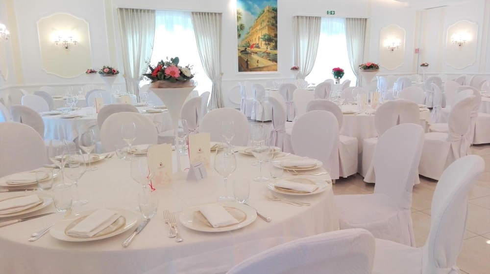 Semiramide Palace Hotel 40/55