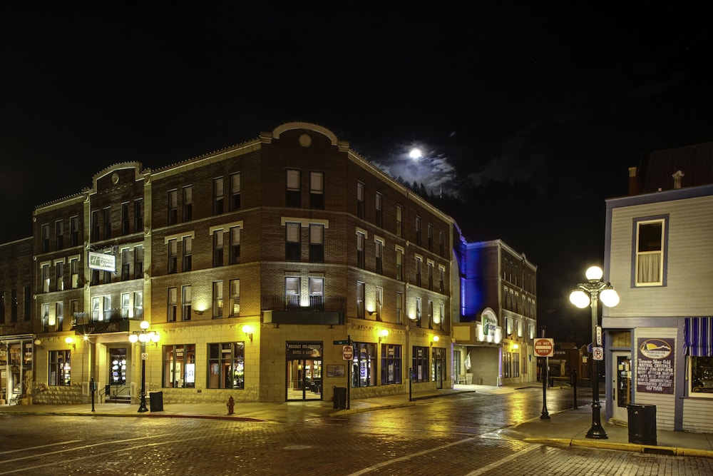 Holiday Inn Express And Suites Deadwood Gold Dust Casino 5/78