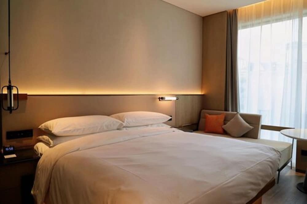 AC Hotel by Marriott Suzhou China 10/36