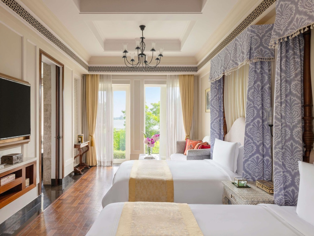 Raffles Udaipur 17/50